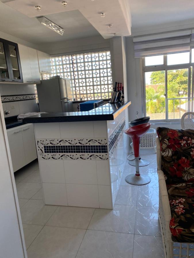 Apartamento Enseada Гуаружа Екстериор снимка